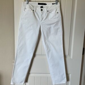 Calvin Klein skinny crop light weight jeans size 4 inseam 261/2”